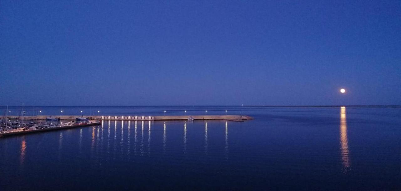 1ª Linea De Mar Con Vista Fantastica Apartment ลัมโปยา ภายนอก รูปภาพ